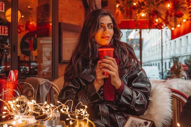 Valentines Day Photoshoot in Paris - Capturing Love in the City