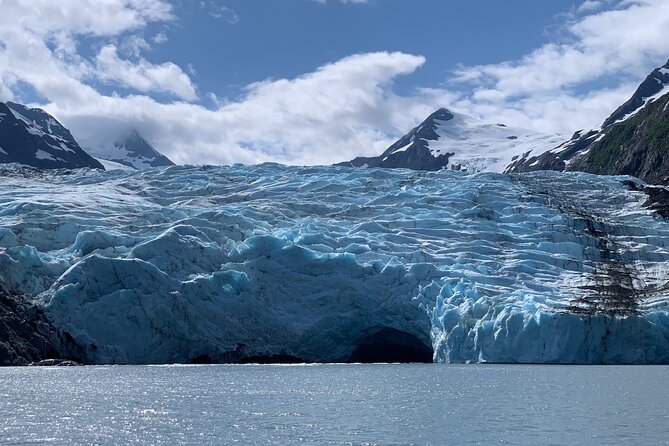 Valley of Glaciers Experience With Portage Glacier Cruise and Wildlife Tour - Common questions