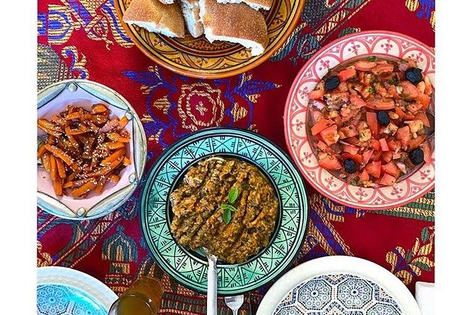 Vegetarian and Vegan Cooking Class - Local Souk Visit