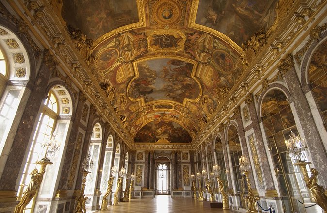 Versailles Palace and Trianon Guided Day Tour From Paris - Common questions