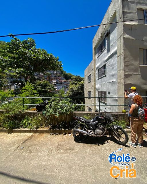 Walking Tour Trail Favelas Babilônia and Chapéu Mangueira - Directions
