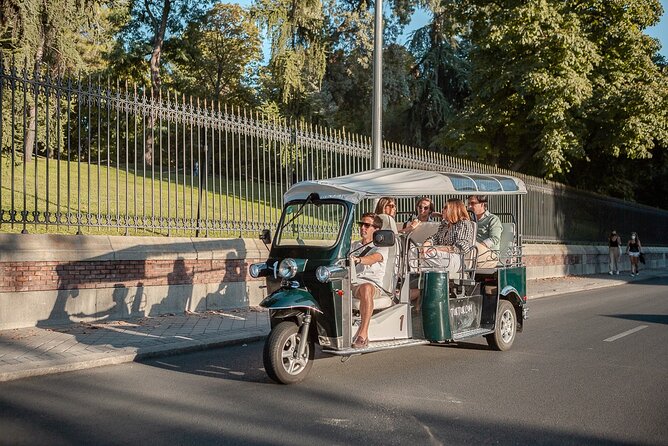 Welcome Tour to Madrid in Private Eco Tuk Tuk - Positive Experiences and Recommendations