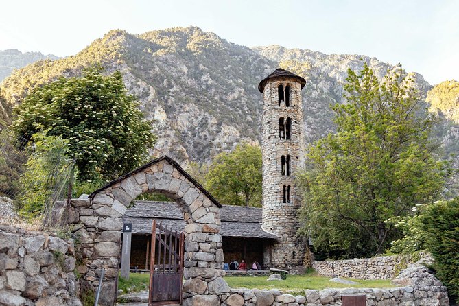 With Locals City Escape: Andorra PRIVATE Day Trip by PRIVATE Car - Common questions