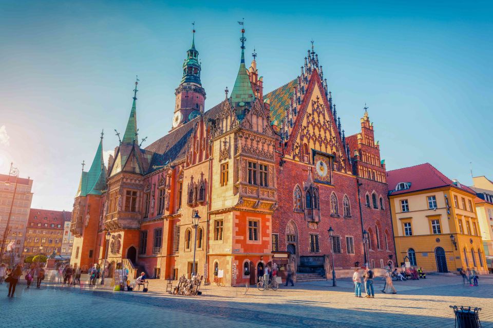 Wroclaw: 3.5-Hour City Tour With University & Cathedral - Additional Information for Travelers