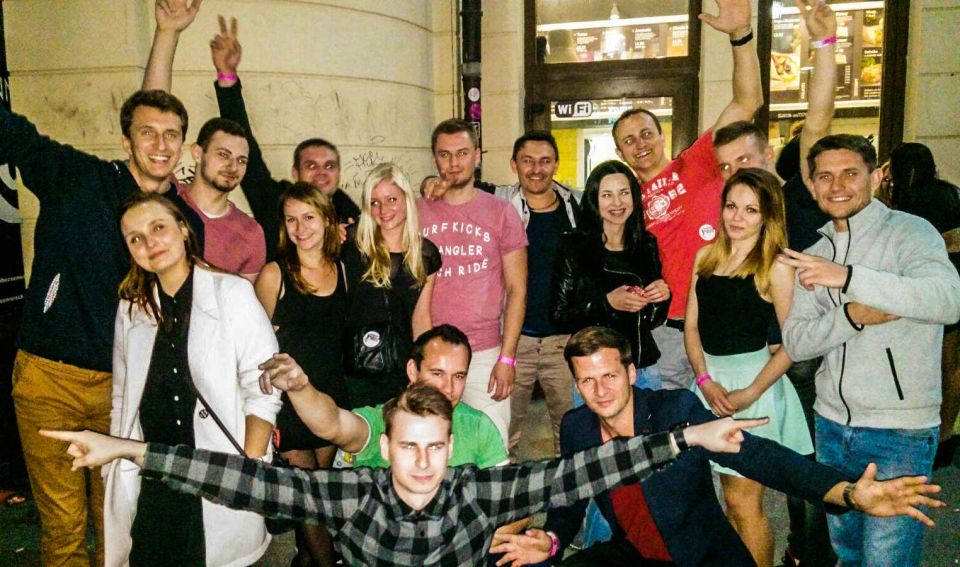 Wroclaw Pub Crawl With Free Drinks - Common questions
