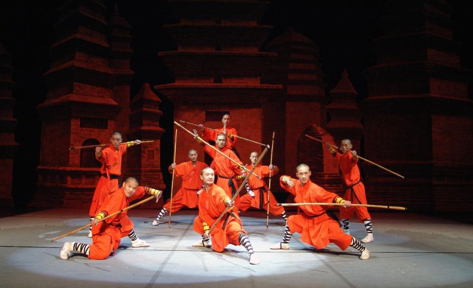 Zhengzhou: Private Guided Tour/Transfer to Shaolin Temple - Kungfu Performance Overview
