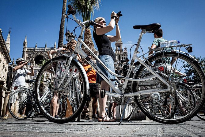 12 Oclock Guided Bike Tour Seville - Common questions