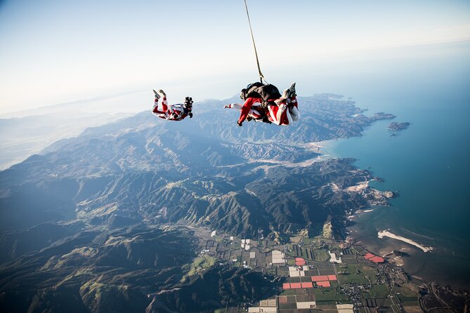 18,000ft Tandem Skydive Over Abel Tasman - Pricing and Booking Details