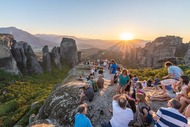 2-Day Delphi and Meteora Tour From Athens - Booking and Cancellation Policy