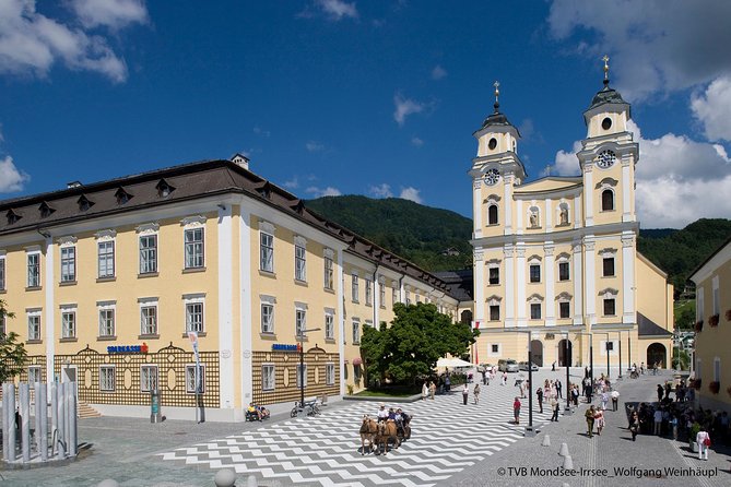 2- or 3-Night Schloss Leopoldskron Stay in Salzburg Including The Sound of Music Tour - Visitor Satisfaction Feedback