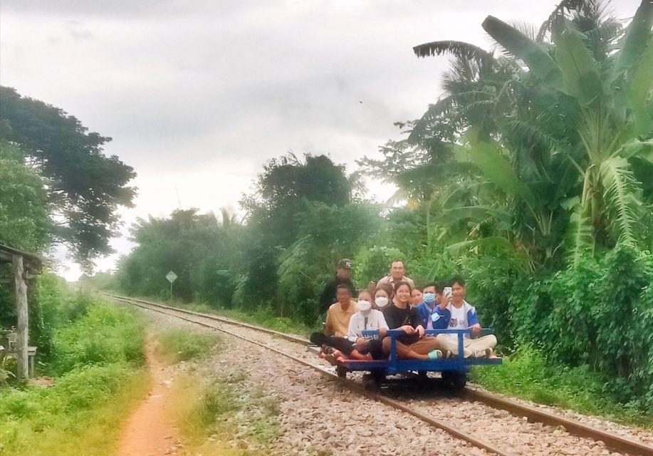 Afternoon Tour: Bamboo Train & Phnom Sampov Mountain - Common questions