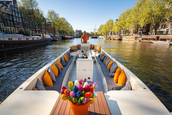 Amsterdam Private BBQ and Drinks Cruise With Onboard Chef - Common questions