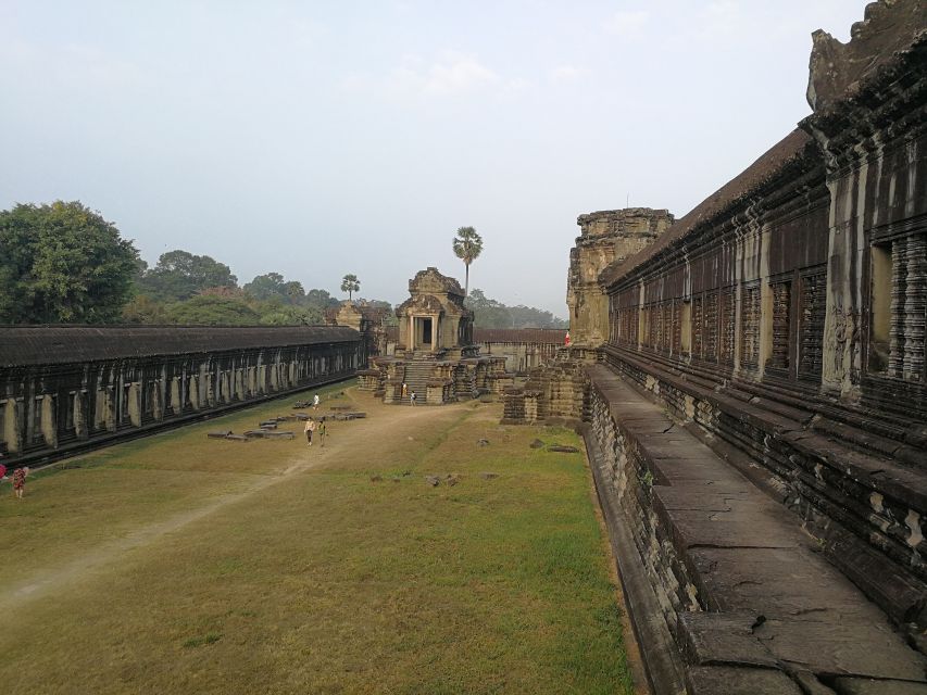 Angkor Wat Full-Day Private Tour With Sunrise - Common questions