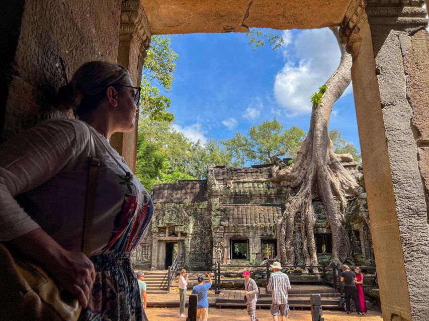 Angkor Wat Private Sunrise Guided Tour and Banteay Srei - Booking and Pricing