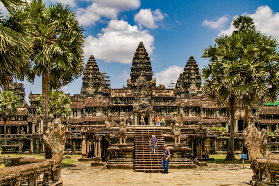 Angkor Wat: Small Circuit Tour by Only TukTuk - Directions