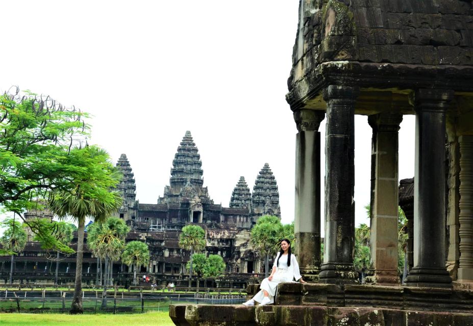 Angkor Wat Sunrise, Ta Promh, Banteay Srei, Bayon Day Tour - Last Words