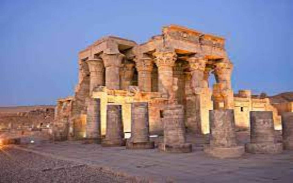 Aswan: 4-Day Nile Cruise to Luxor W/ Monument Tickets & Food - Onboard Meals and Entertainment