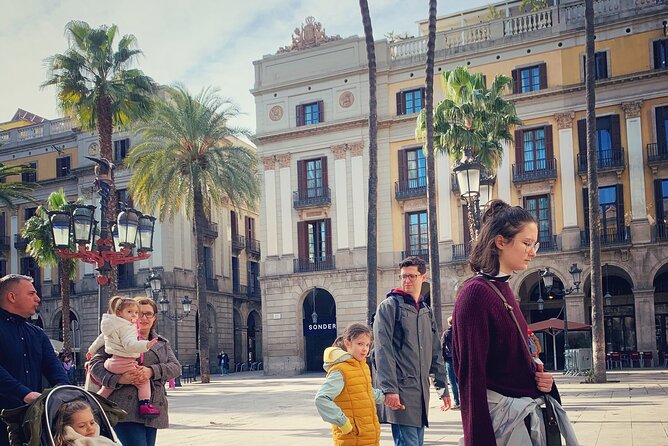 Barcelona 2-in-1 Walking Tour: Old Town Gaudí Street - Common questions