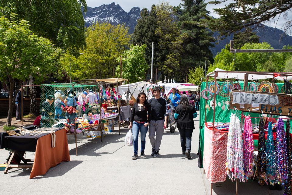 Bariloche: Full-Day El Bolsón and Puelo Lake Tour - Local Fair Experience and Review Summary