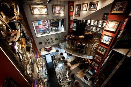 Brussels: Hard Rock Cafe With Set Menu for Lunch or Dinner - Common questions