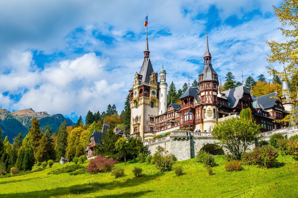 Bucharest: Day Trip to Dracula Castle, Peles Castle & Brașov - Common questions