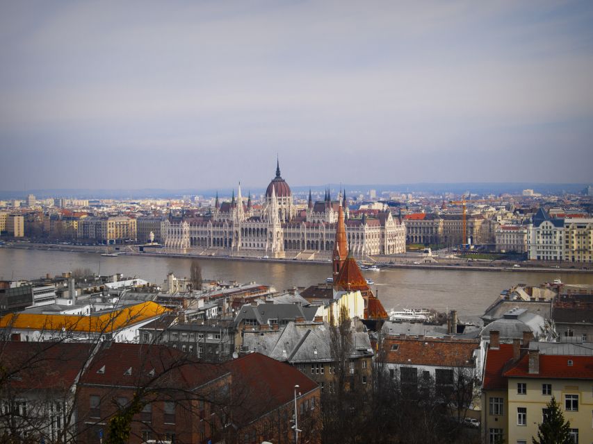 Budapest Private Guided 3-Hour City Tour by Bus - Last Words