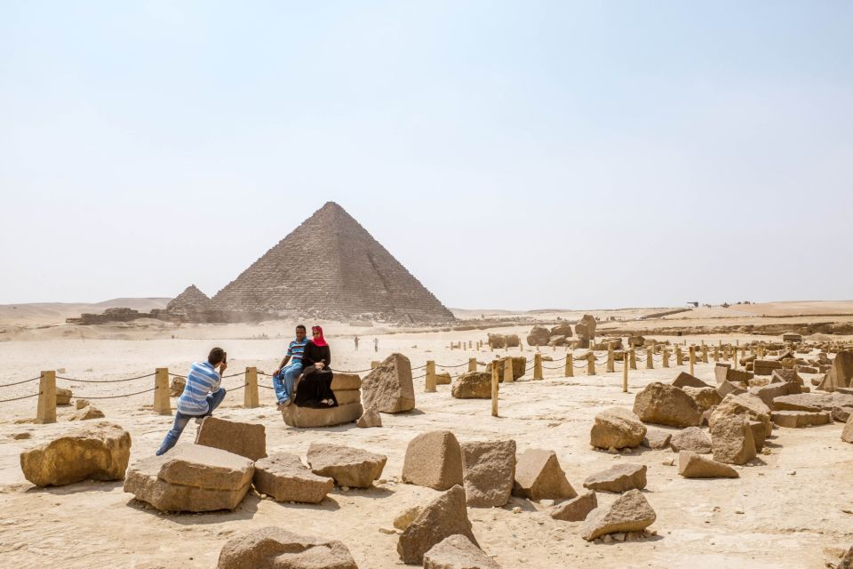 Cairo/Giza: Pyramids, Sphinx, Memphis, and Sakkara Day Tour - Last Words