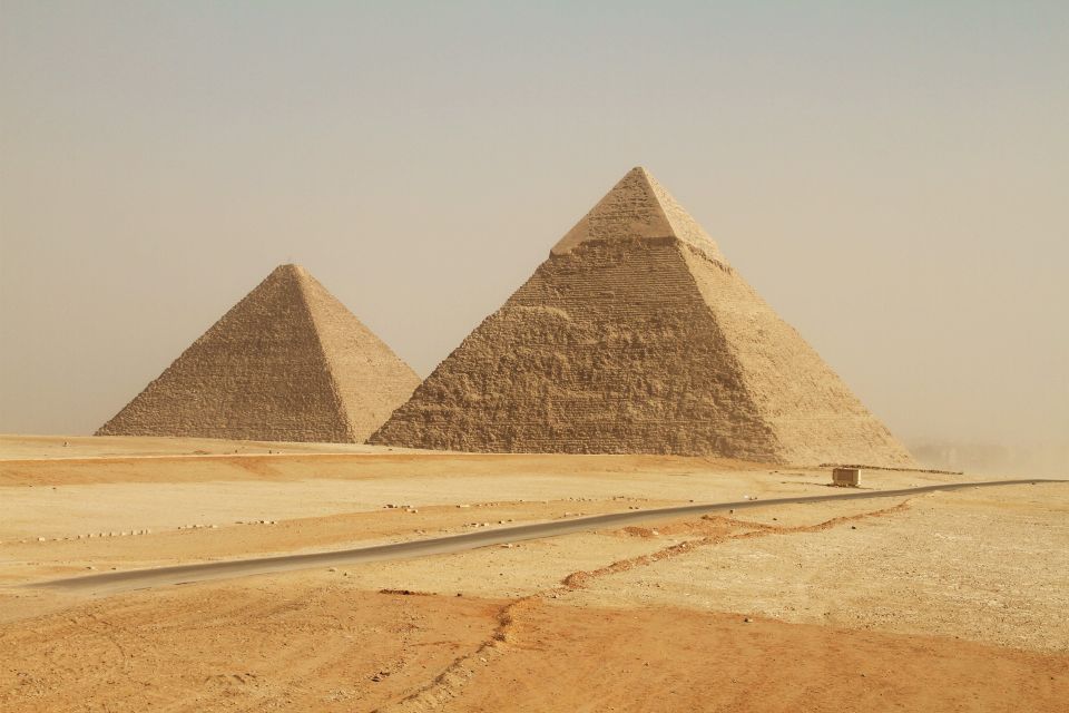 Cairo: Pyramids, Memphis, Sakkara, Dahshur & Bazaar Day Tour - Common questions