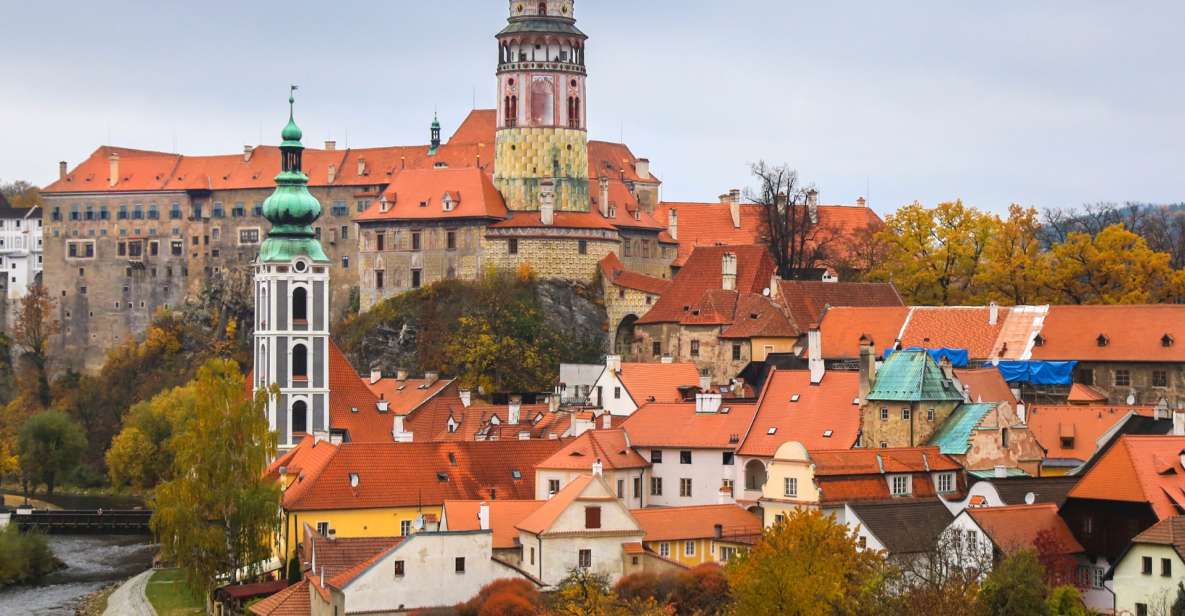 Cesky Krumlov: First Discovery Walk and Reading Walking Tour - Directions