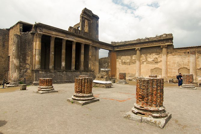 Complete Pompeii Skip the Line Tour With Archaeologist Guide - Visitor Recommendations