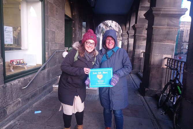 Daring Women of Edinburgh Walking Tour - Group Size