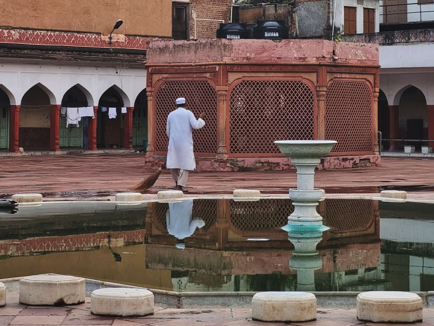 Day in Delhi Like a Local: Authentic Food & Photography - Khari Baoli: Asias Oldest Spice Market