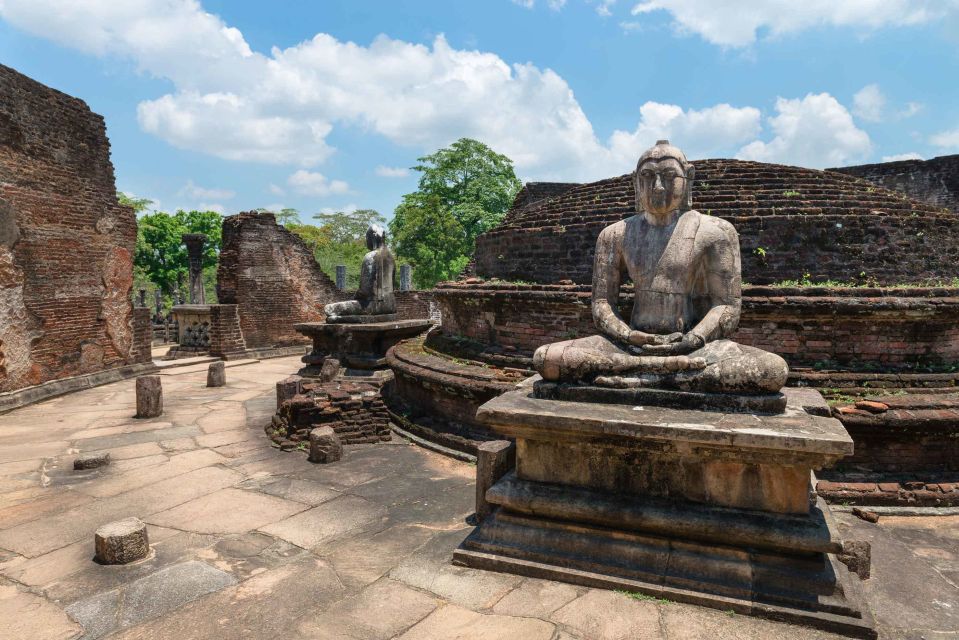 Day Trip to the Ancient City of Polonnaruwa From Negombo - Common questions