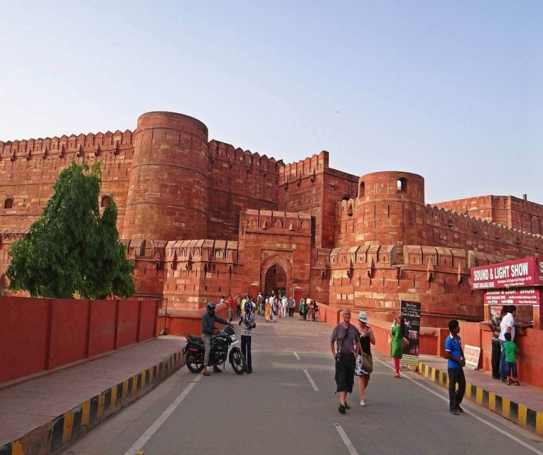 Delhi: Private Taj Mahal & Agra Fort Day Trip With Transfers - Transportation and Accommodation Details