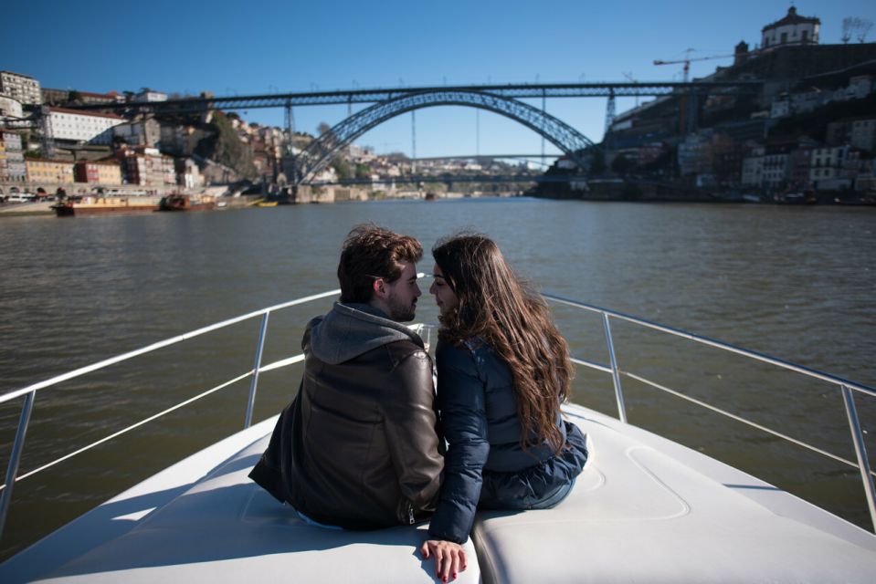 Douro River: Exclusive Luxury Yacht Cruise - Itinerary Highlights