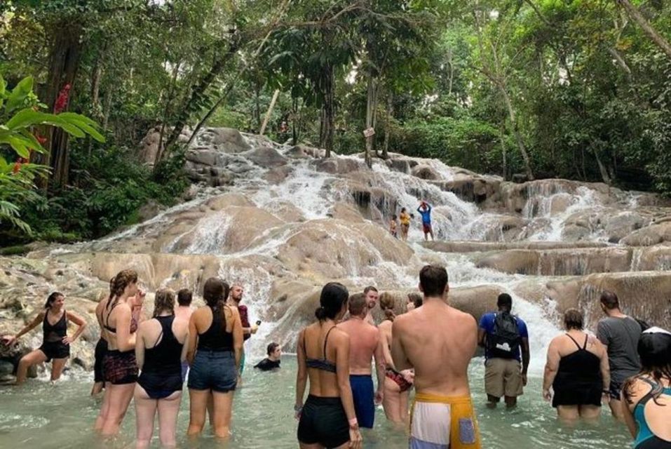 Dunns River Falls Climb, Access to Beach, Waterpark, Garden - Directions and Itinerary Information