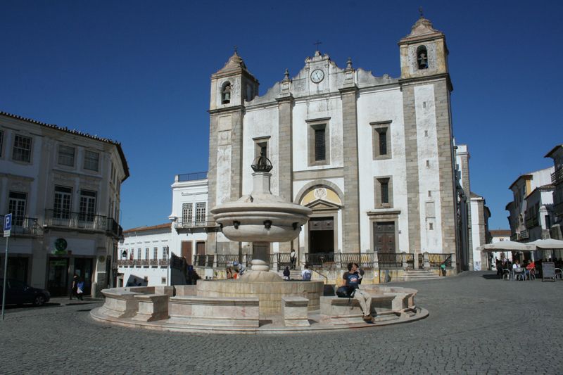 Évora and Megaliths Full-Day Tour From Lisbon - Reserve & Payment Options