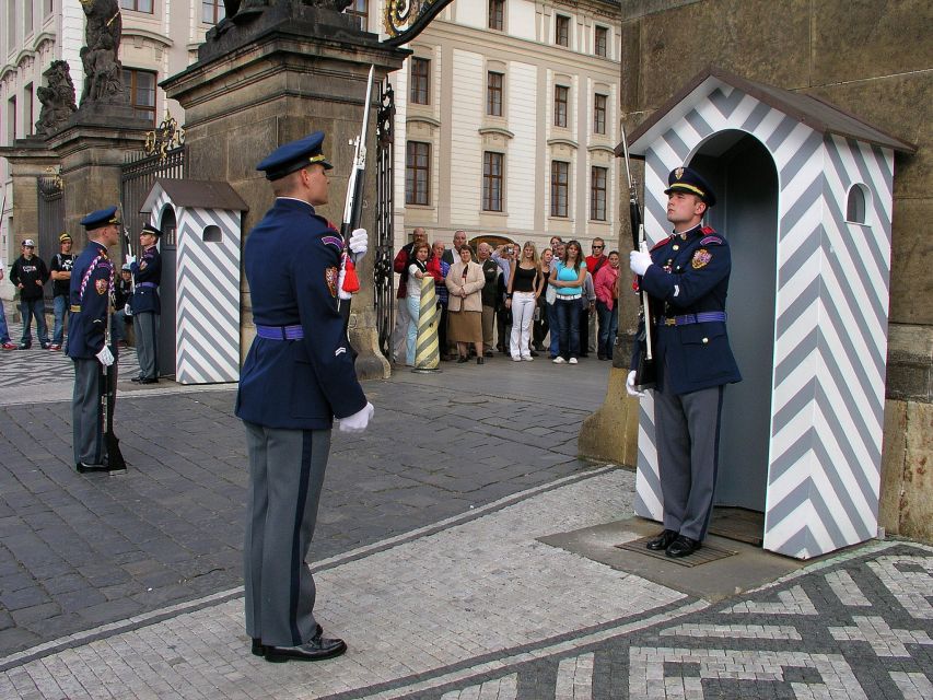 Family Friendly Tour Prague Castle in an Attractive Concept - Common questions