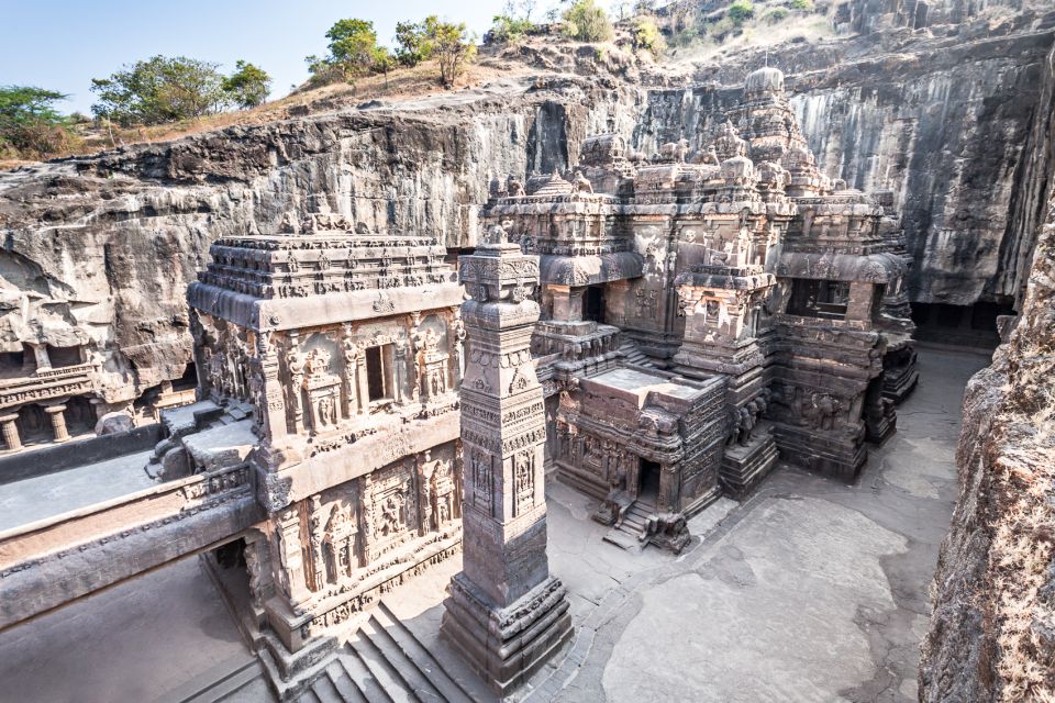 From Aurangabad: Private Ajanta & Ellora Caves Full-Day Tour - Tips for the Tour
