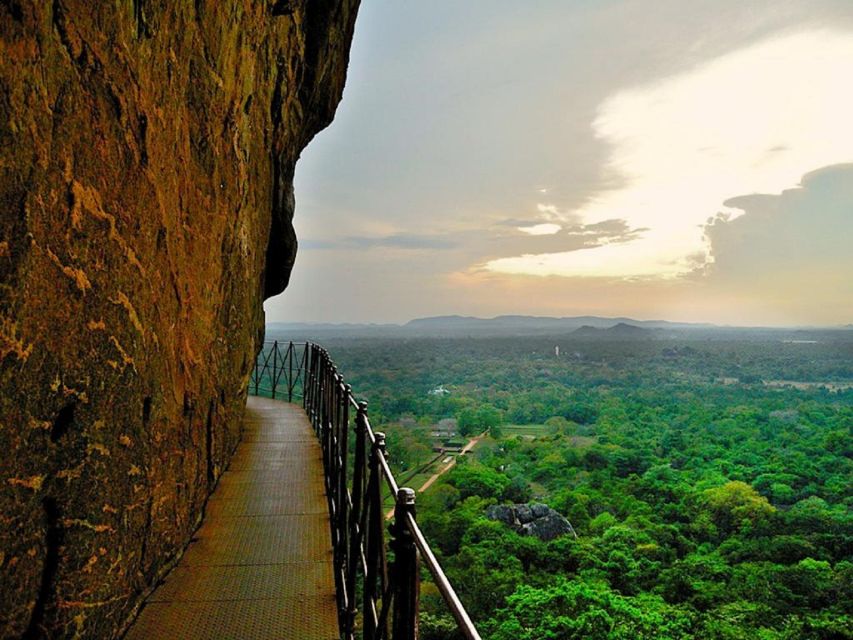 From Bentota: Day Trip to Sigiriya and Dambulla Temple - Important Visitor Guidelines