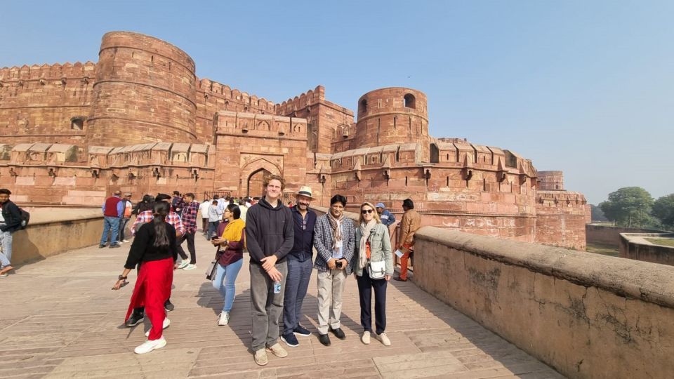 From Delhi: Taj Mahal & Agra Fort Day Trip by Gatiman Train - Live Tour Guide Options