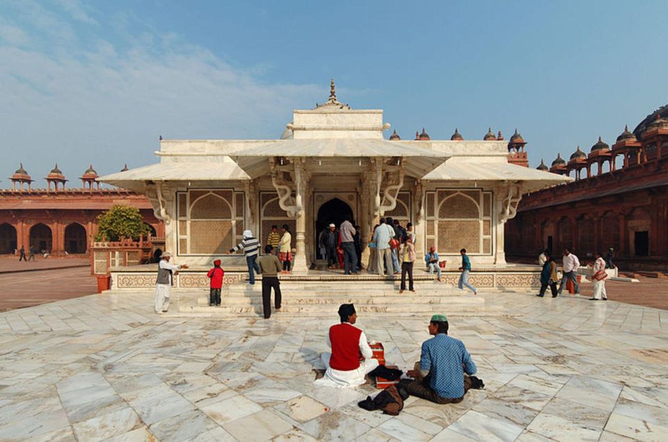 From Delhi: Taj Mahal Sunrise & Fatehpur Sekri Tour by Car. - Last Words