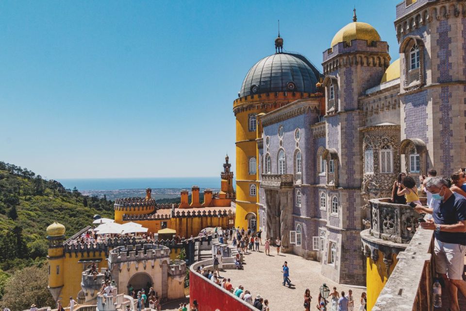From Lisbon: Private or Shared Van Tour to Sintra & Cascais - Pena Park and Pena Palace Visit
