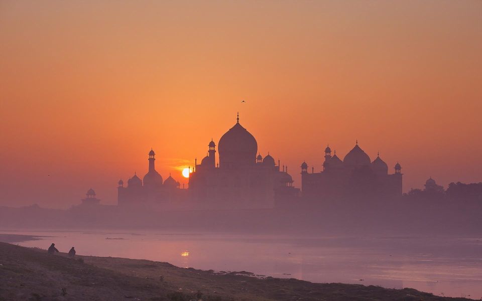 From Mumbai: Agra Taj Mahal Sunrise With Lord Shiva Temple - Enjoy Hassle-Free Transportation