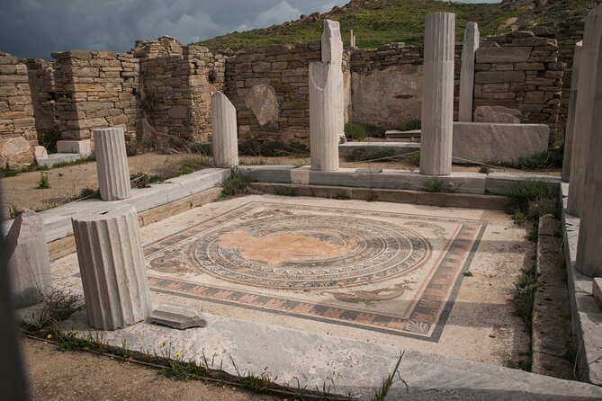 From Naxos or Paros: Delos and Mykonos Visit With Expert Guide (Full Day Cruise) - Guided Tours and Personalized Attention