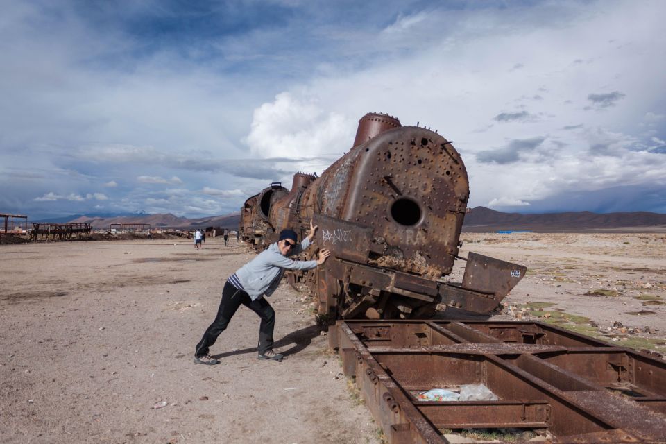 From San Pedro De Atacama 4-Day Tour to the Uyuni Salt Flat - Booking and Reservation Details