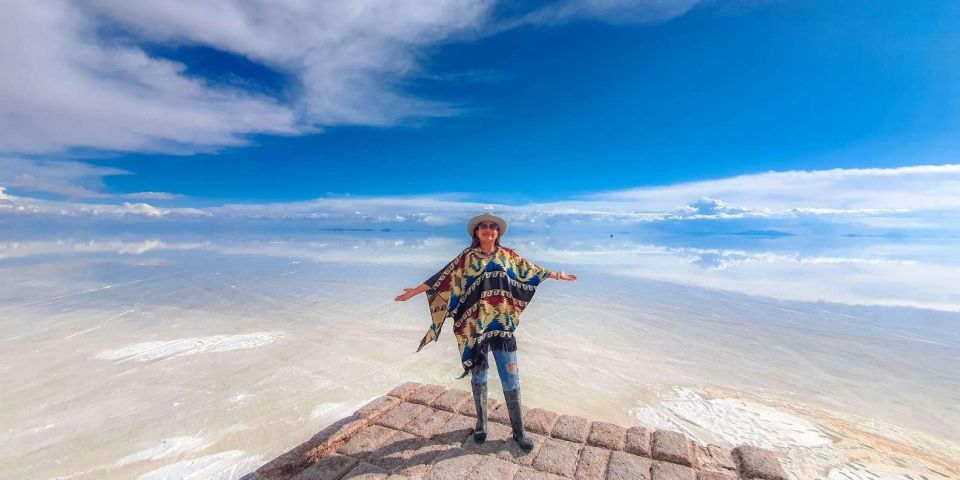 From San Pedro De Atacama: Uyuni Salt Flat 4-Days - Visits to Lagoons and Volcano