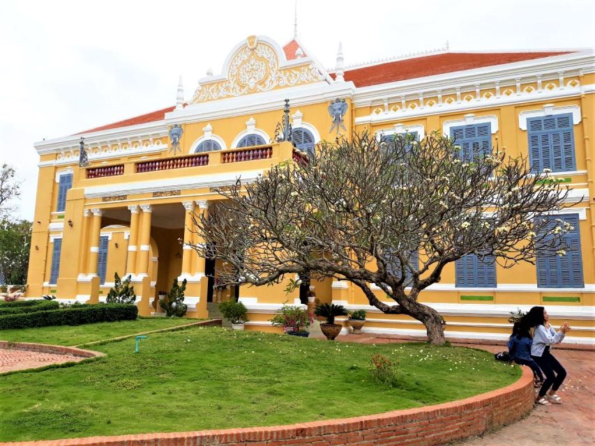 From Siem Reap: Bamboo Train & Killing Cave Private Day Trip - Cultural Visits and Sightseeing