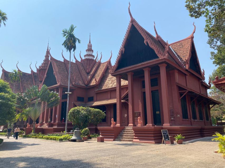 Full Day Tour in Phnom Penh by Tuk Tuk - Tour Itinerary