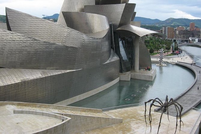 Guggenheim Museum Bilbao Private Tour With Official Guide - Last Words